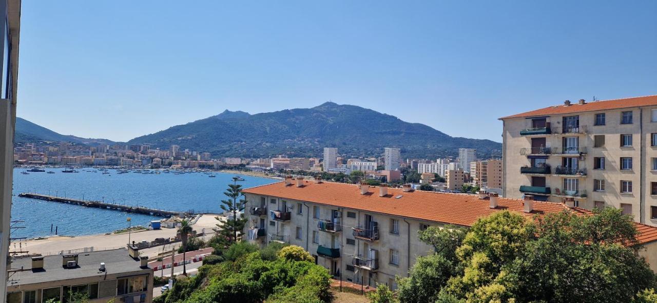 T2 Vue Mer - Entre Aeroport Et Centre-Ville Ajaccio  Extérieur photo